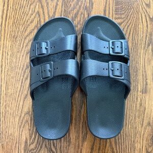 Freedom Moses Sandals, Women’s size 38/39